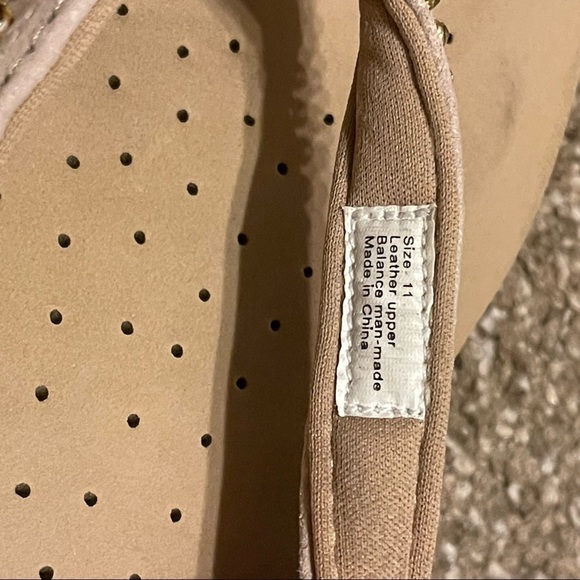 Volatile Womens Sol Sandals Sandals Casual, Women's, Size: 11, Gold - Picture 8 of 8